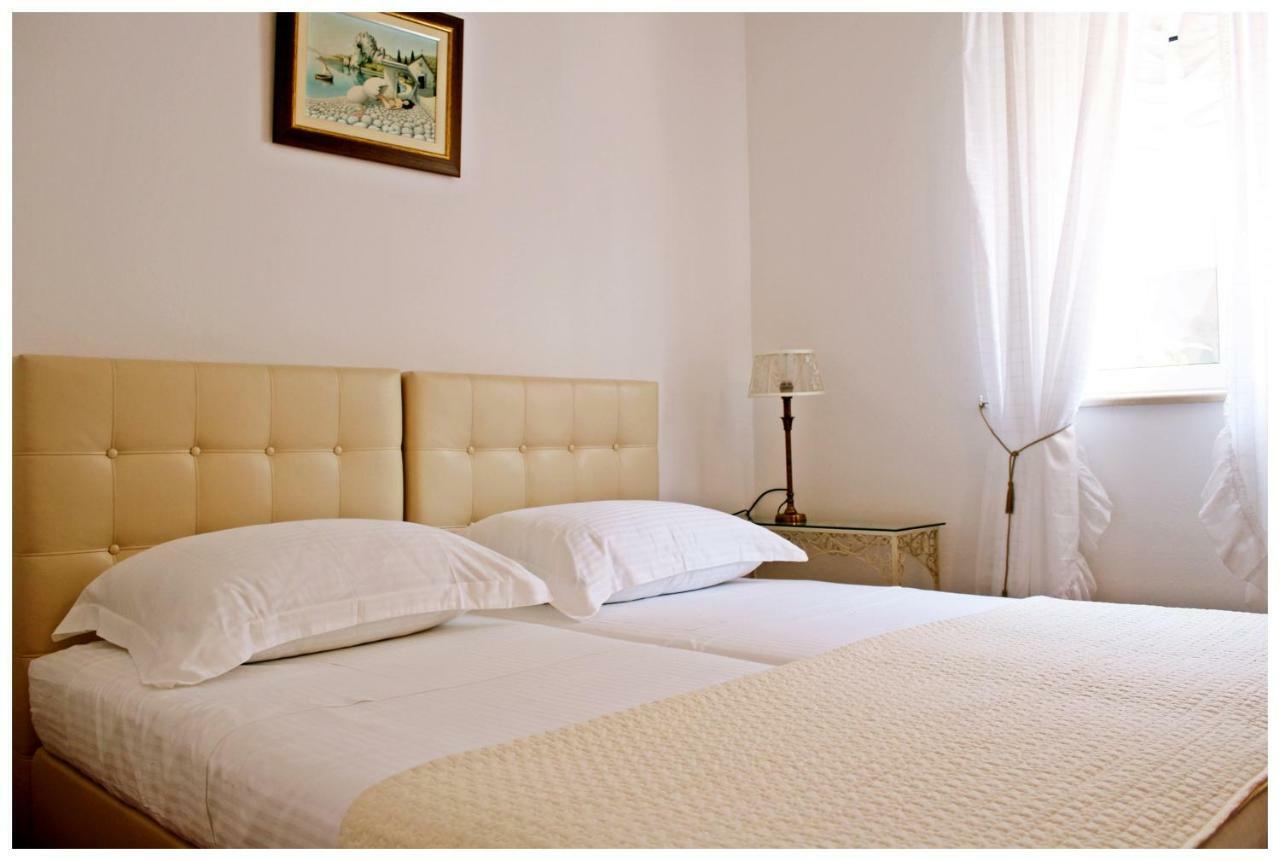 טרוגיר Casa Zorana-Alba Apartments חדר תמונה