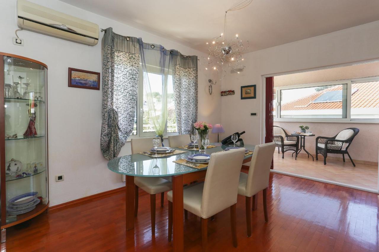 טרוגיר Casa Zorana-Alba Apartments מראה חיצוני תמונה